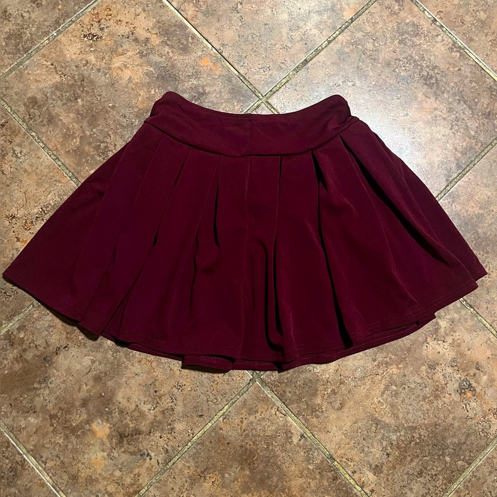 burgundy pleated skirt